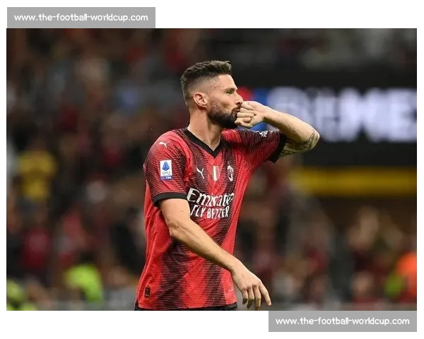 吉鲁终结米兰 9 号十年诅咒!47 球 + 意甲冠军,他让红黑传奇重焕光芒 吉鲁终结米兰 9 号十年诅咒!47 球 + 意甲冠军,他让红黑传奇重焕光芒